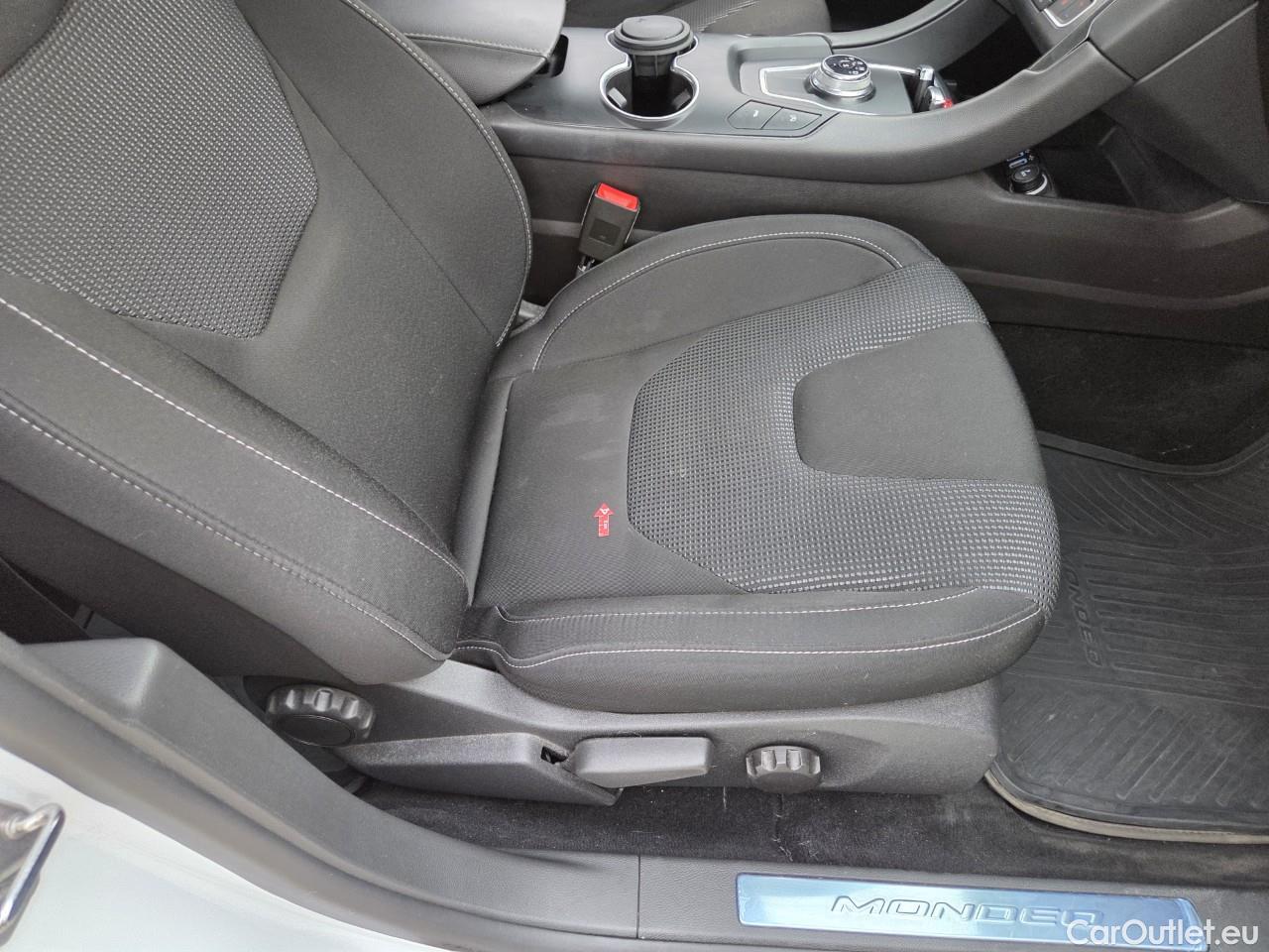  Ford  Mondeo 2.0 EcoBlue 150CP Titanium A8 #37