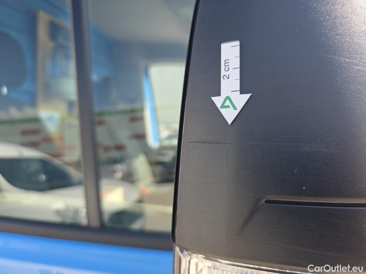  Volkswagen  Crafter 3.5 CS Sasiu L4 H 102 #27
