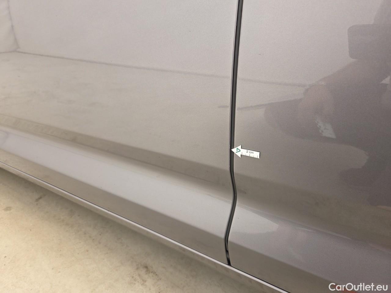  Audi  A6  Sport 40 TDI quattro #1