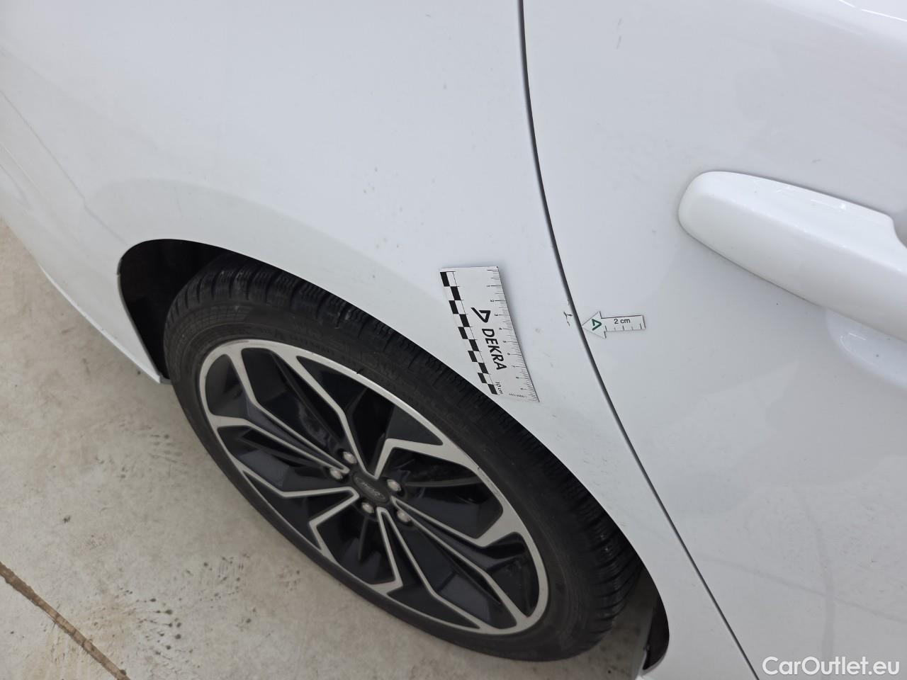  Ford  Focus 2.0 EcoBlue 150CP ST Line  A8 #25