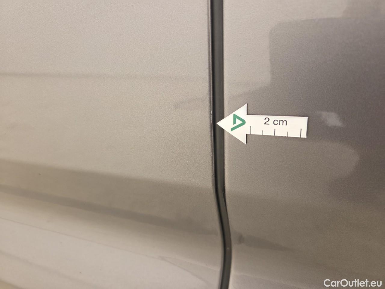  Audi  A6  Sport 40 TDI quattro #2