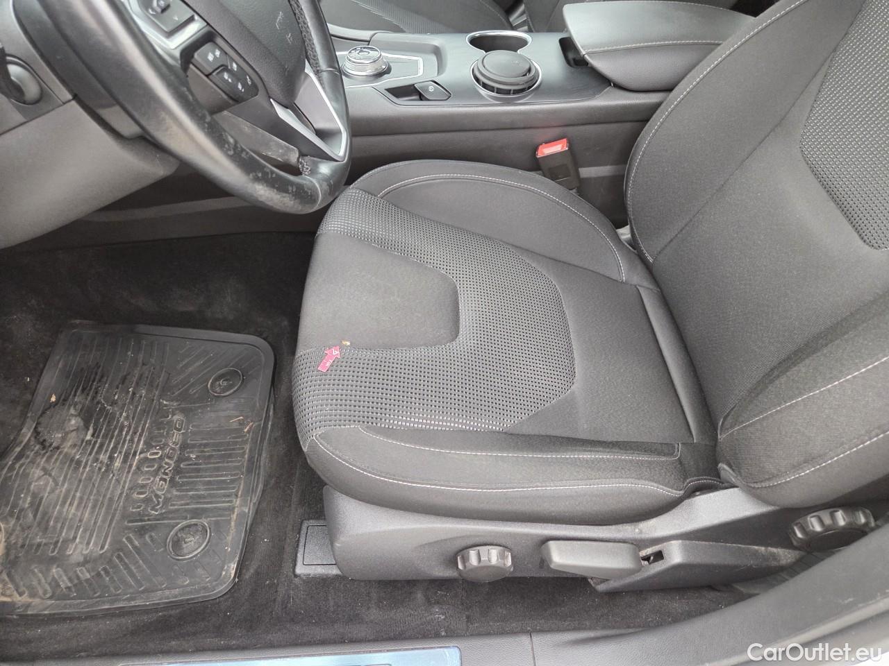  Ford  Mondeo 2.0 EcoBlue 150CP Titanium A8 #32