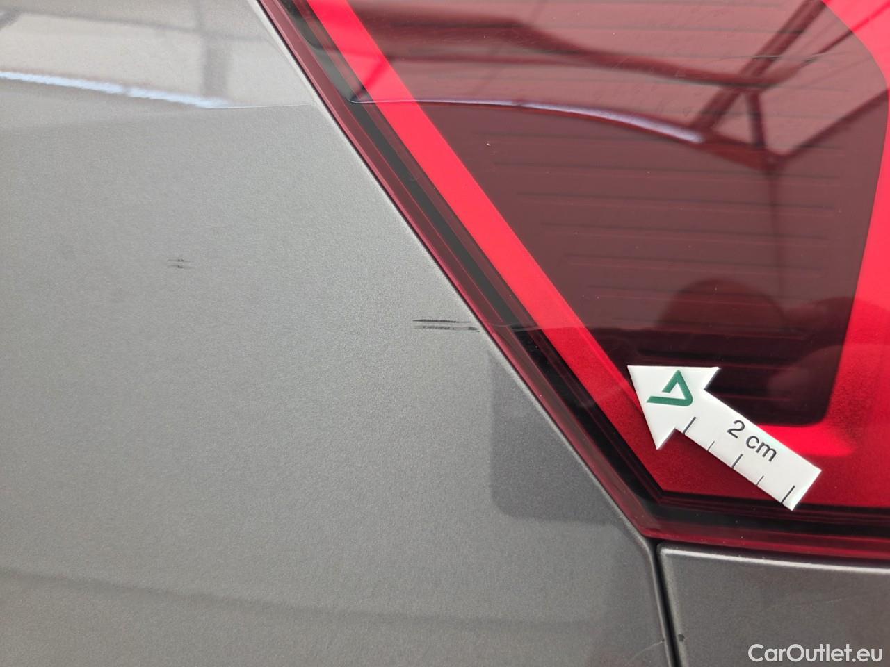  Audi  A6  Sport 40 TDI quattro #28