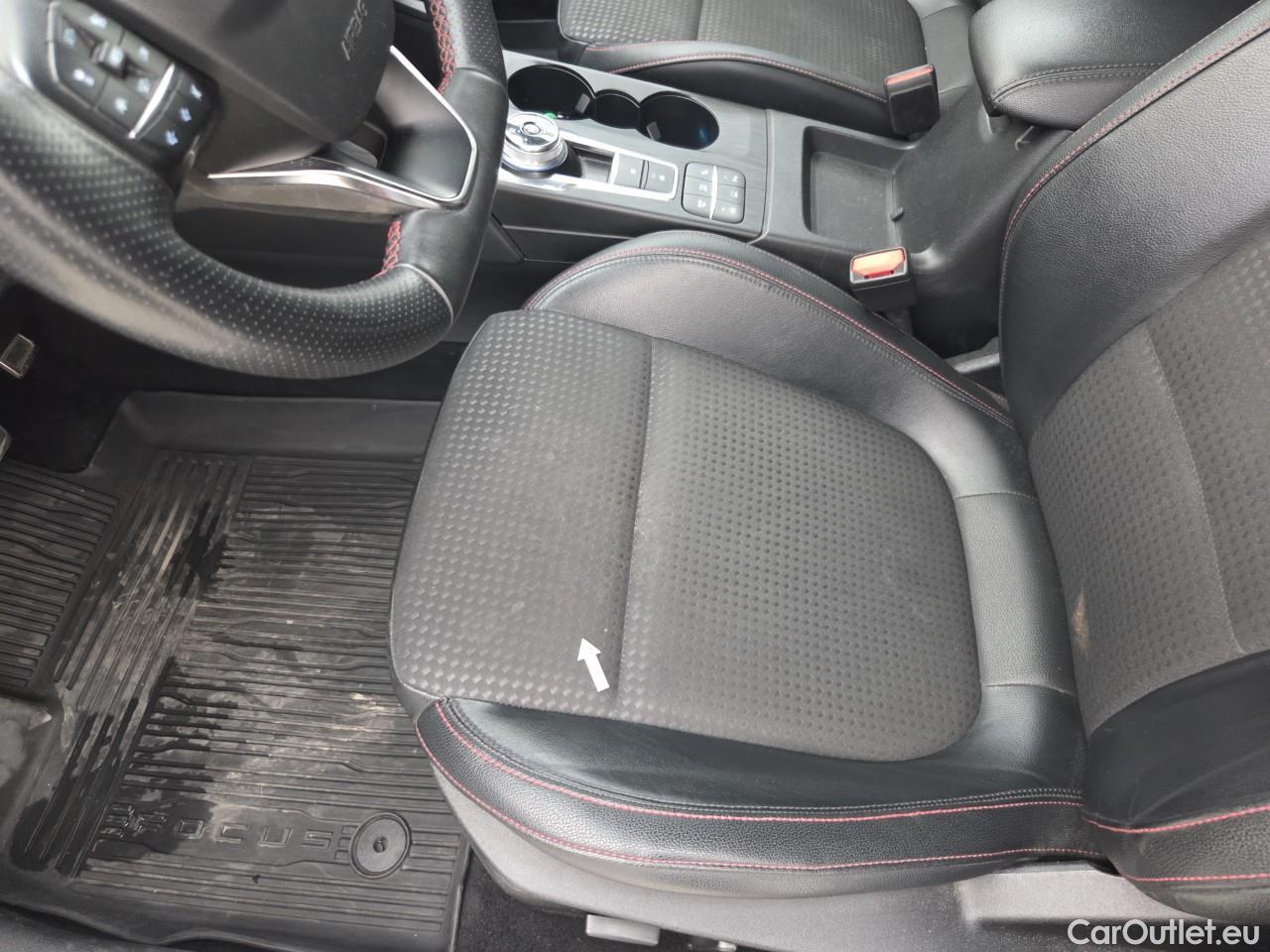  Ford  Focus 2.0 EcoBlue 150CP ST Line  A8 #42