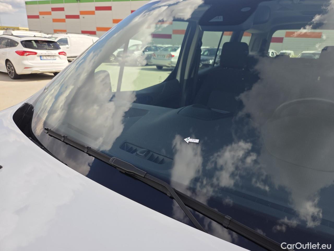  Ford  Grand Tourneo 1.5 EcoBlue 120CP Trend Auto LWB #4