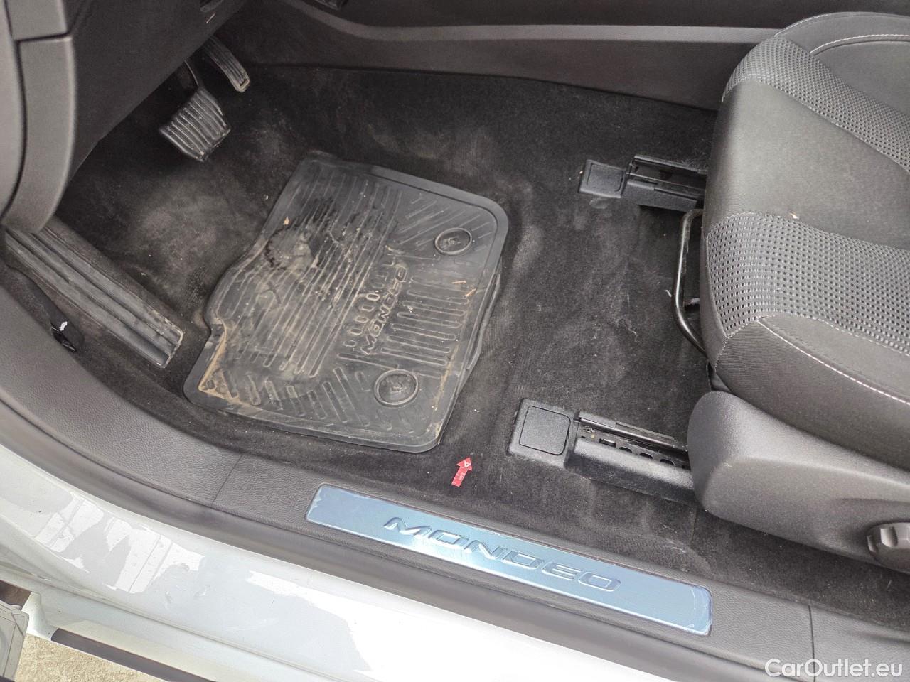  Ford  Mondeo 2.0 EcoBlue 150CP Titanium A8 #34