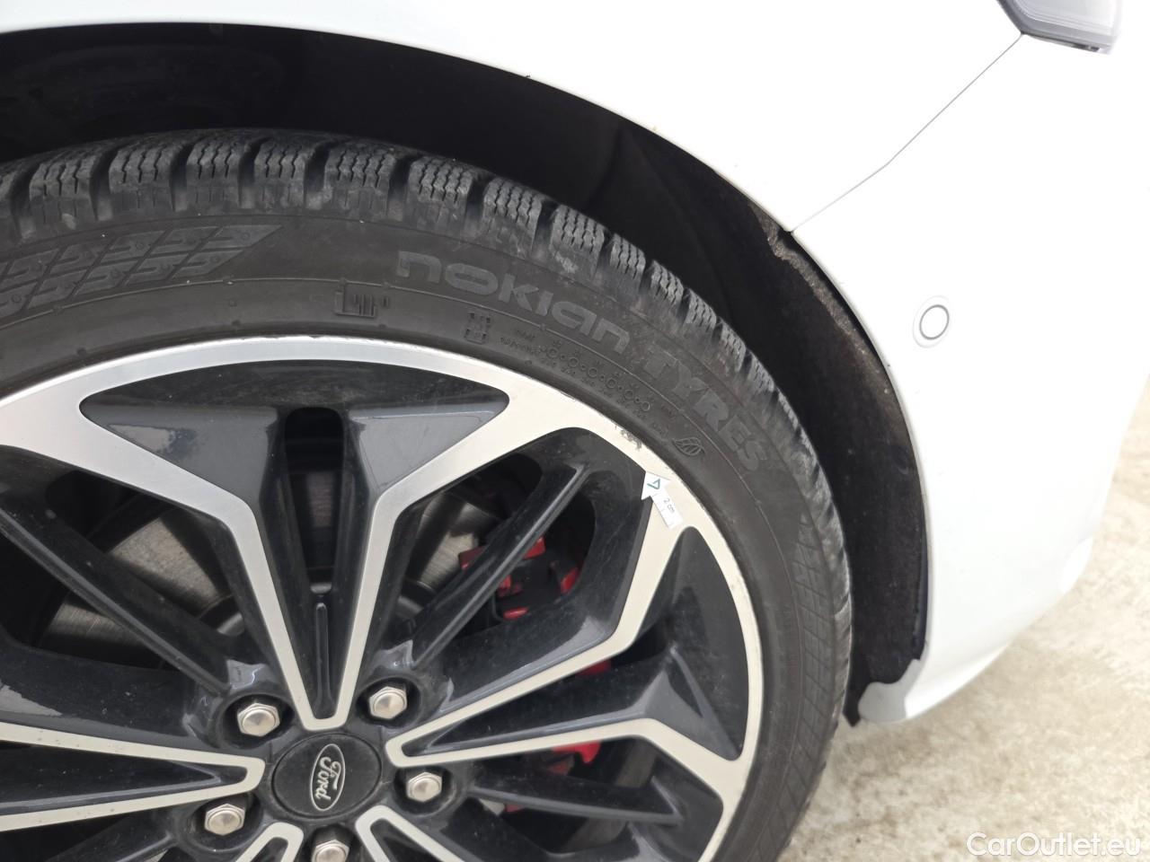  Ford  Focus 2.0 EcoBlue 150CP ST Line  A8 #15