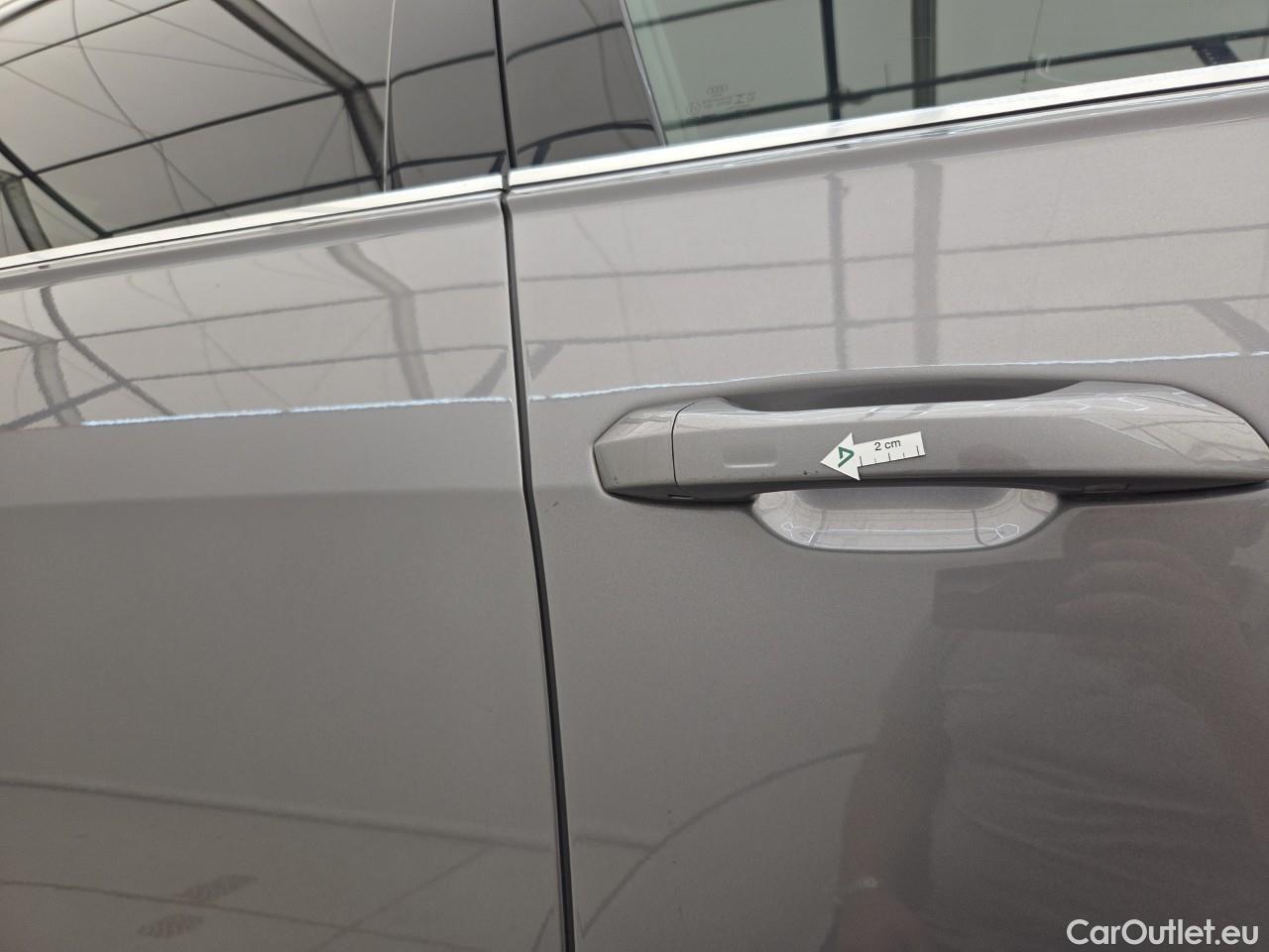  Audi  A6  Sport 40 TDI quattro #21