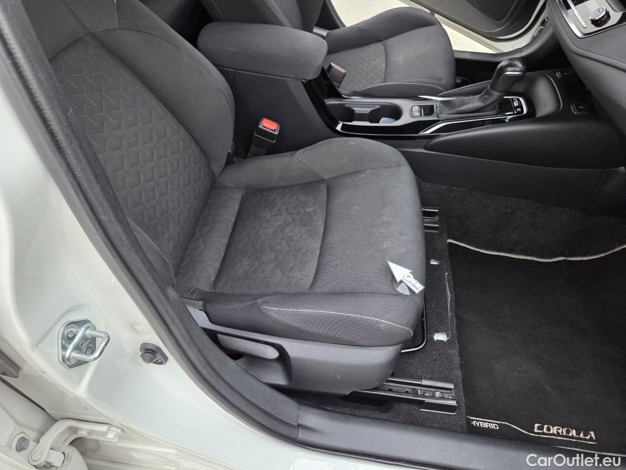  Toyota  Corolla 1.8 Hybrid Dynamic HSD E-CVT #68