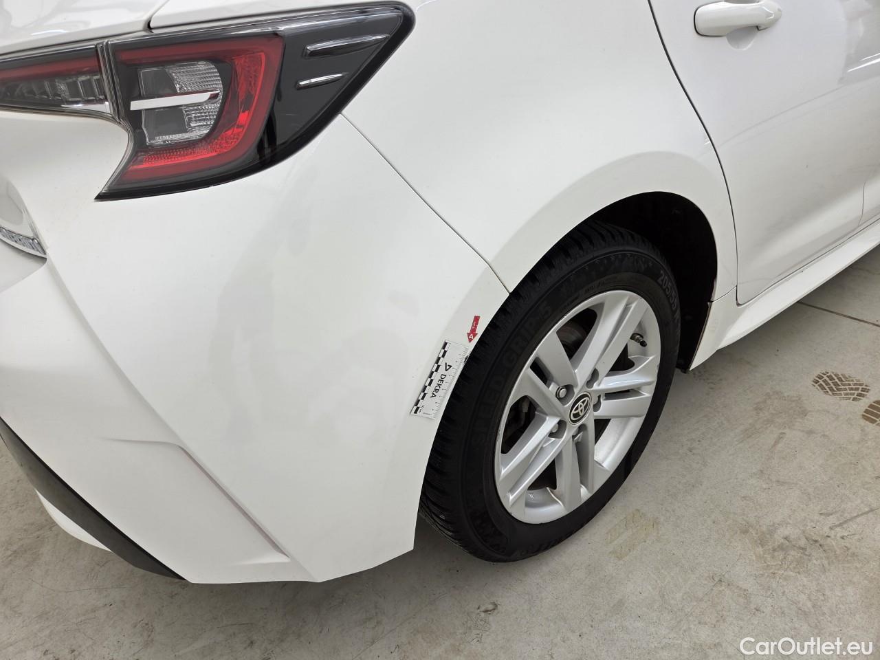  Toyota  Corolla 1.8 Hybrid Dynamic HSD E-CVT #47