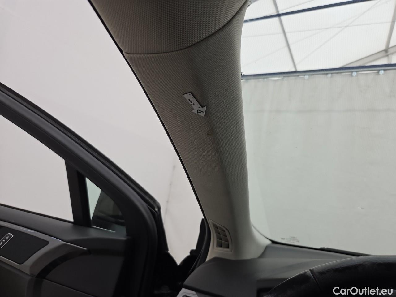 Ford  Mondeo 2.0 Hybrid Titanium  ECVT #64