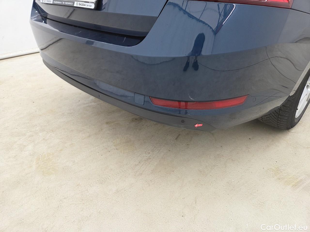  Skoda  Superb 2.0 TDI 150CP Ambition DSG #52