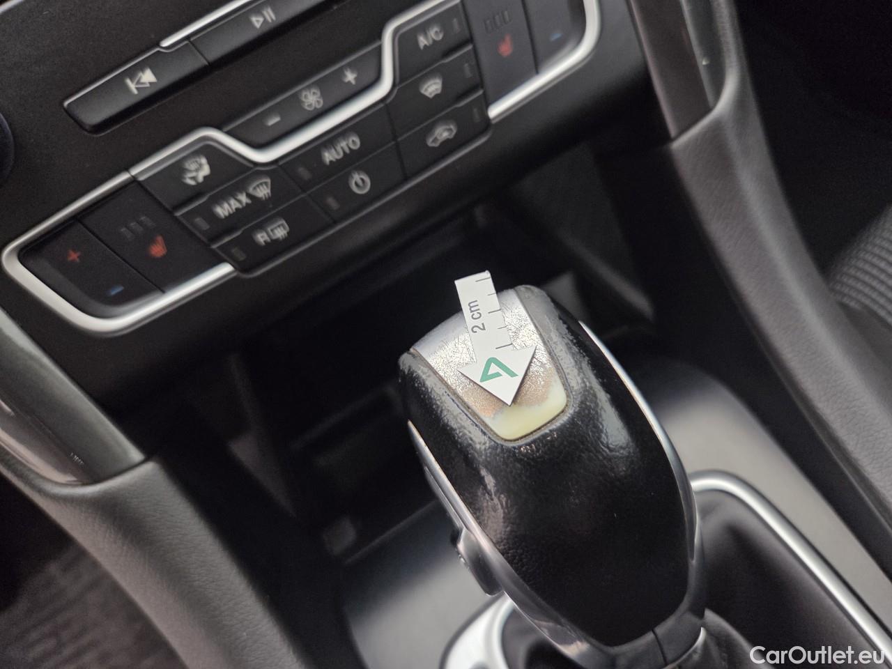  Ford  Mondeo 2.0 Hybrid Titanium  ECVT #61