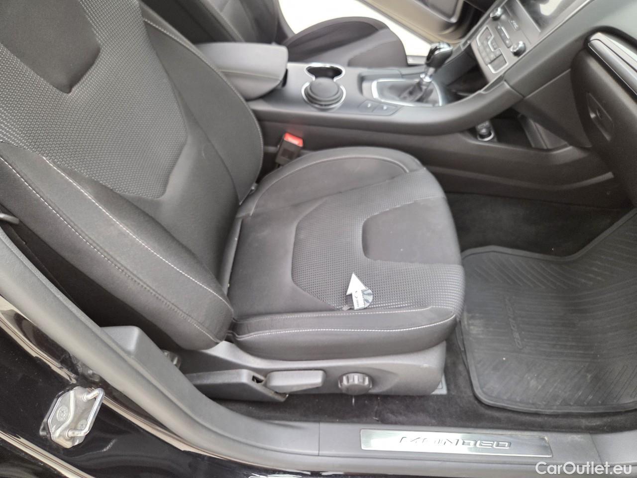  Ford  Mondeo 2.0 EcoBlue 150CP Titanium #75