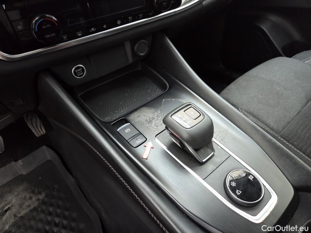  Nissan  Qashqai 1.3 156CP 4WD N-Connecta Confort X-Tr #31