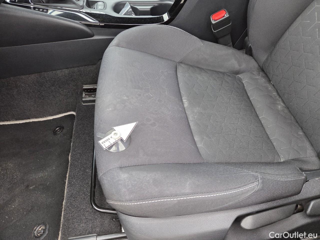  Toyota  Corolla 1.8 Hybrid Dynamic HSD E-CVT #62