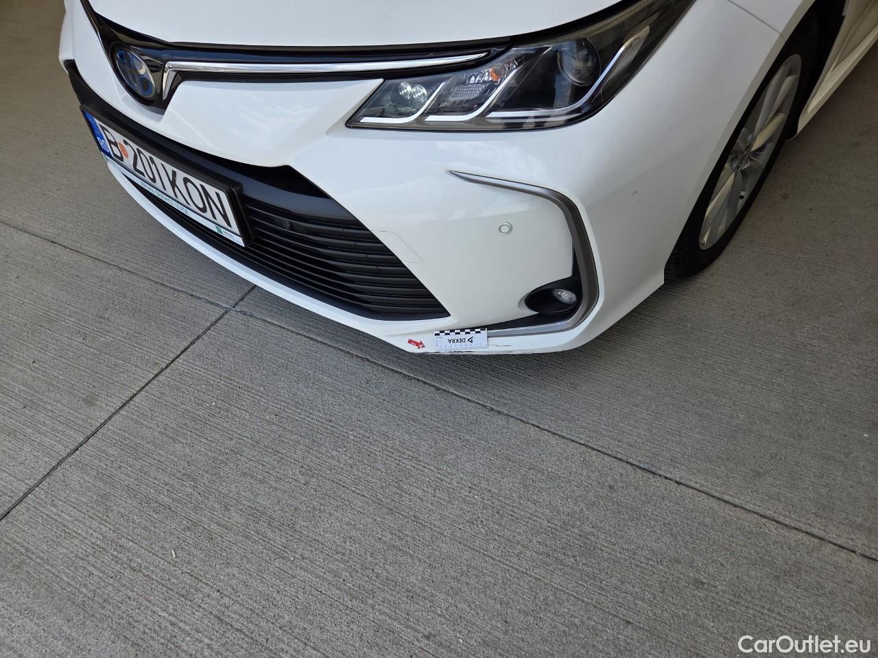  Toyota  Corolla 1.8 Hybrid Dynamic HSD E-CVT #9