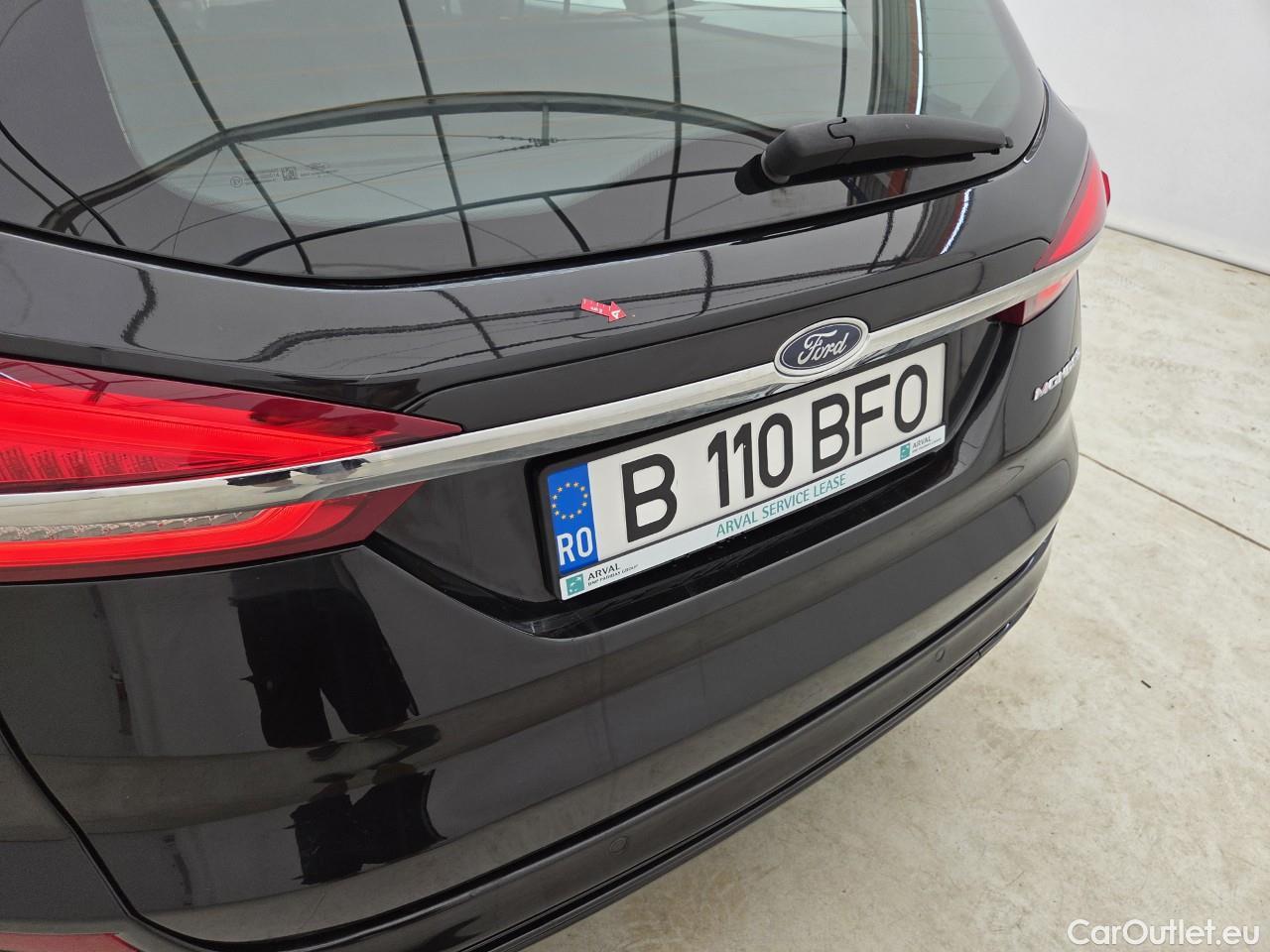  Ford  Mondeo 2.0 EcoBlue 150CP Titanium #52