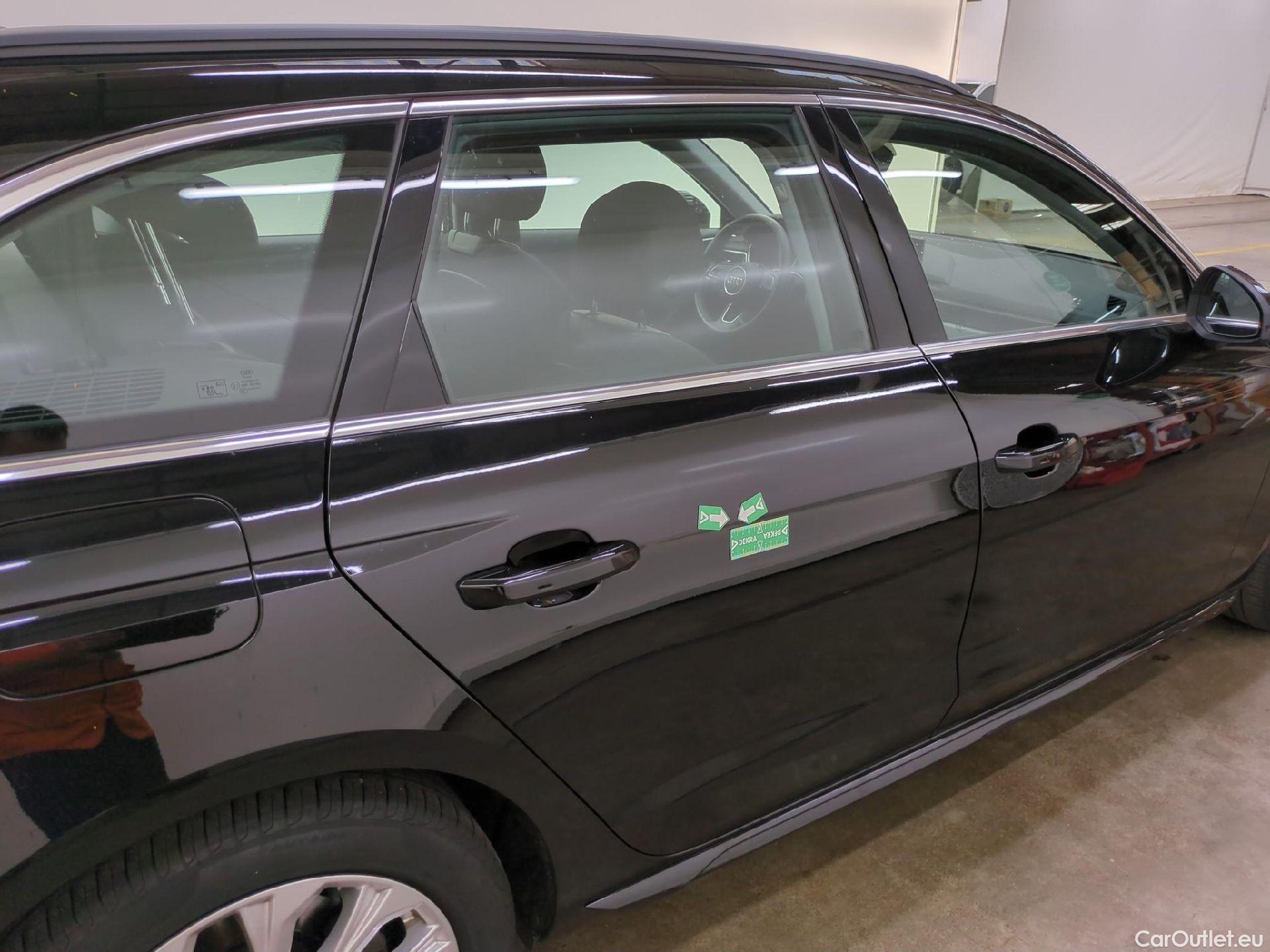  Audi  A4  Avant 30 TDI Business Line 2.0 TDI 135CV BVA7 E6d #4