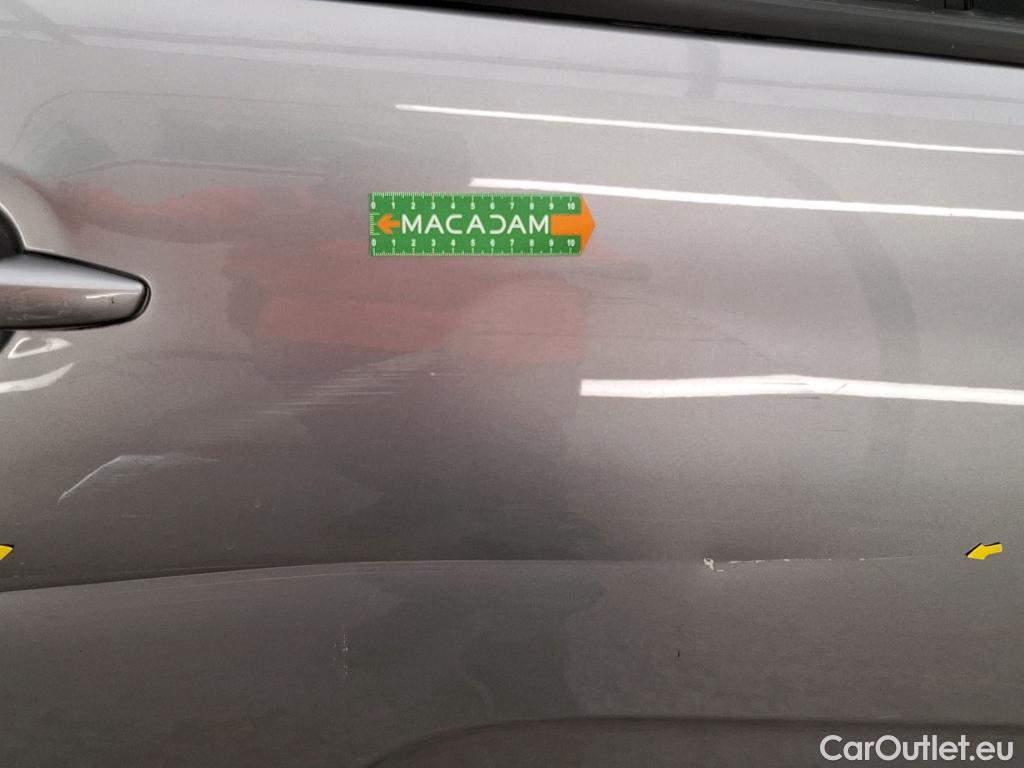  Citroen  C3  Shine Business 1.2 PureTech 80CV BVM5 E6 #9