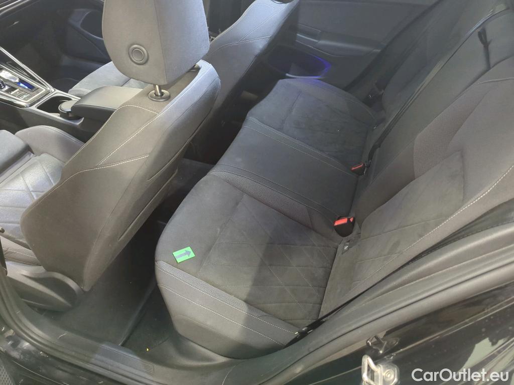  Volkswagen  Golf  Style 2.0 TDI DSG 150CP #49