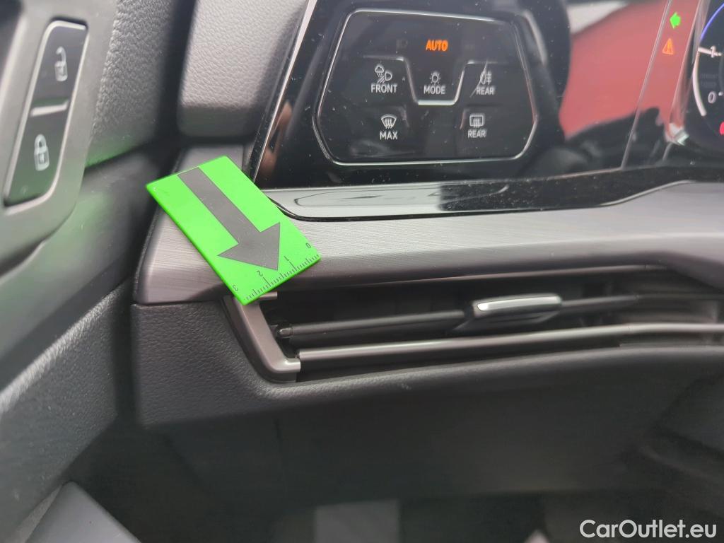 Volkswagen  Golf  Style 2.0 TDI DSG 150CP #36