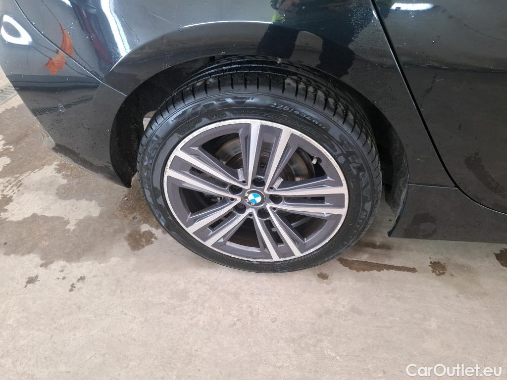  Bmw  Serie 1 BMW Série 1 / 2019 / 5P / Berline 116i Business Design #41