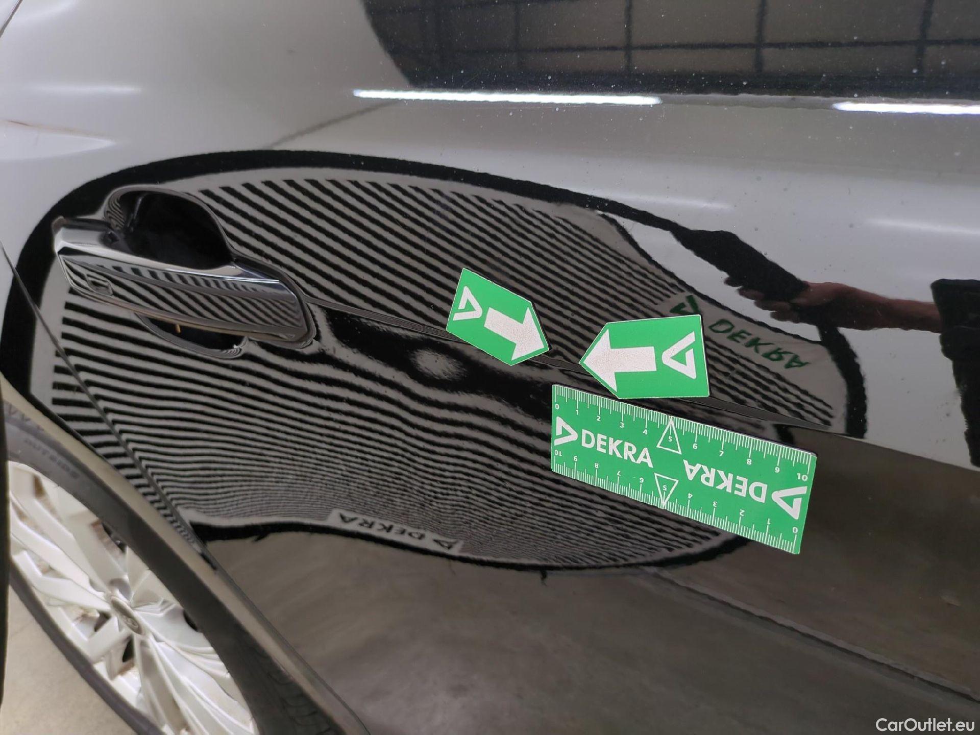  Audi  A4  Avant 30 TDI Business Line 2.0 TDI 135CV BVA7 E6d #3