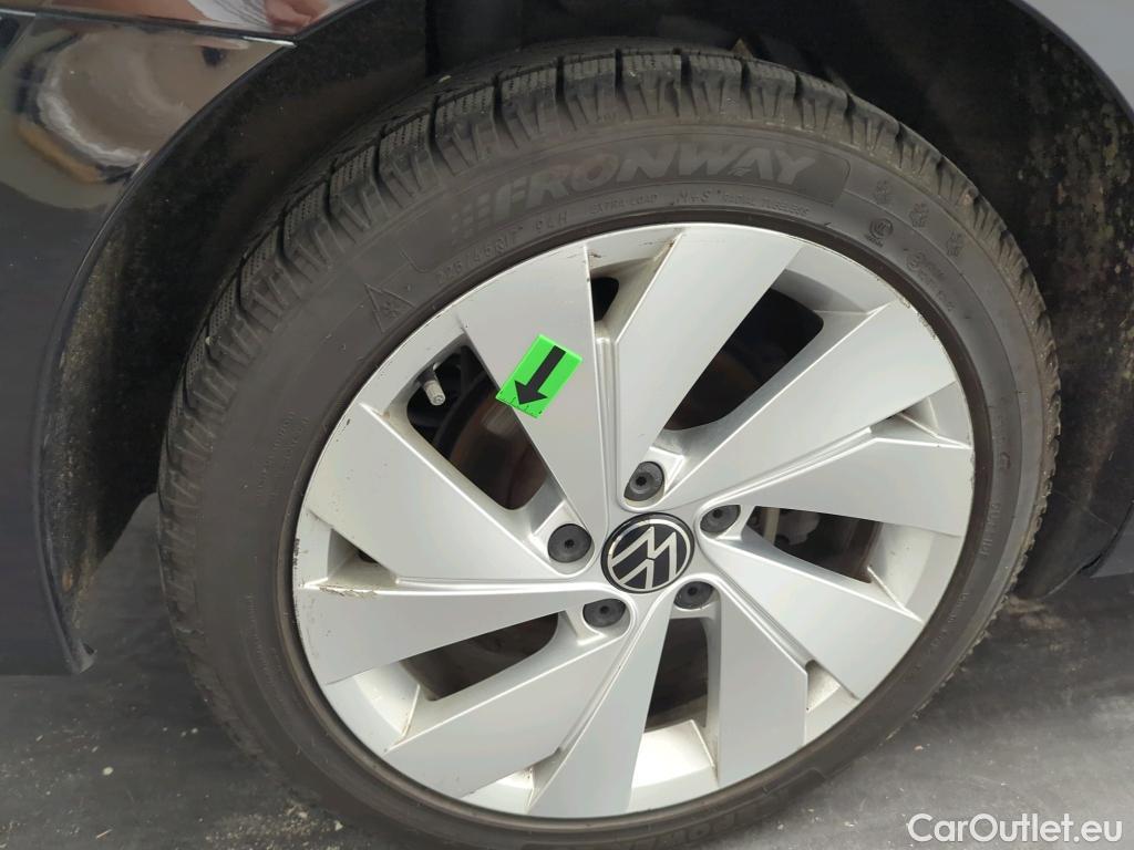 Volkswagen  Golf  Style 2.0 TDI DSG 150CP #43