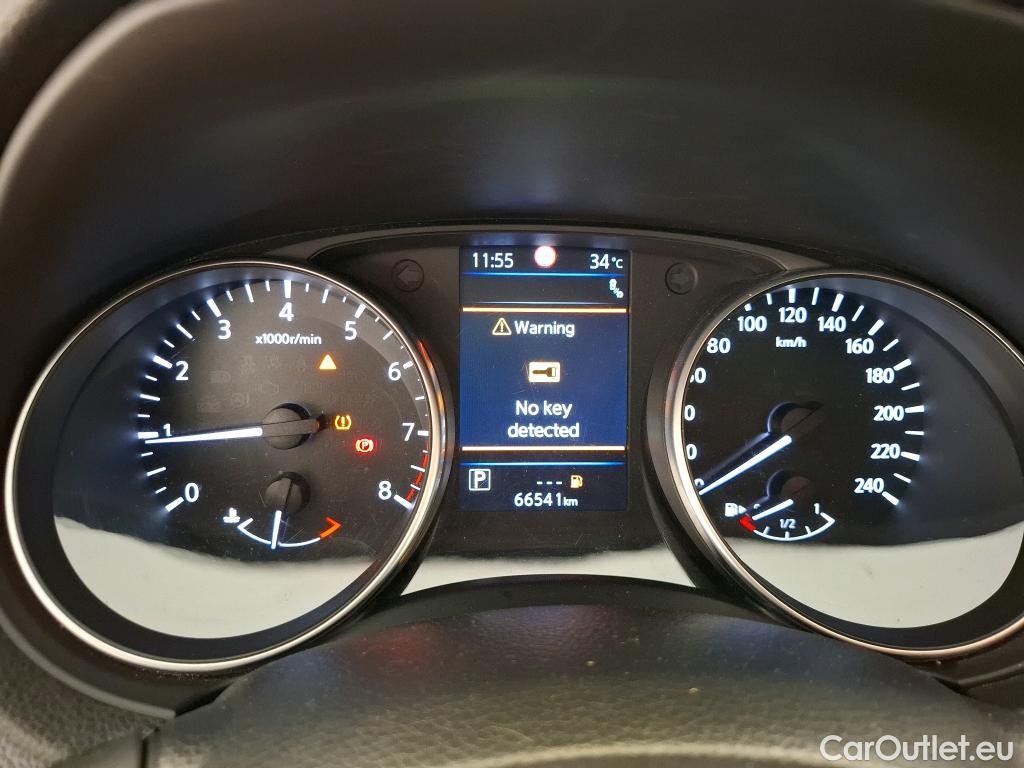  Nissan  Qashqai NISSAN  / 2017 / 5P / Crossover 1.3 DIG-T 160 DCT Tekna #57