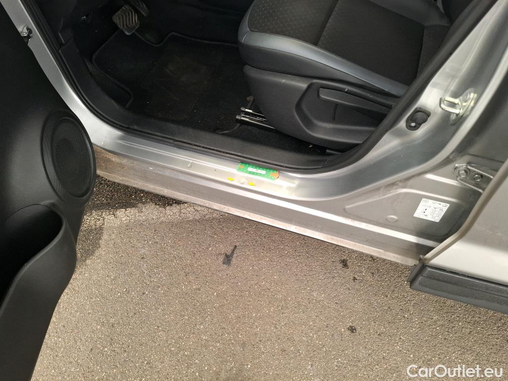  Nissan  Juke NISSAN  / 2019 / 5P / Crossover Hybrid 143 Business+ COMMITMENT DEAL LOT 700 #1
