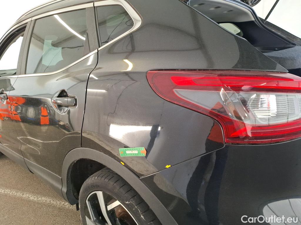  Nissan  Qashqai NISSAN  / 2017 / 5P / Crossover 1.3 DIG-T 160 DCT Tekna #1