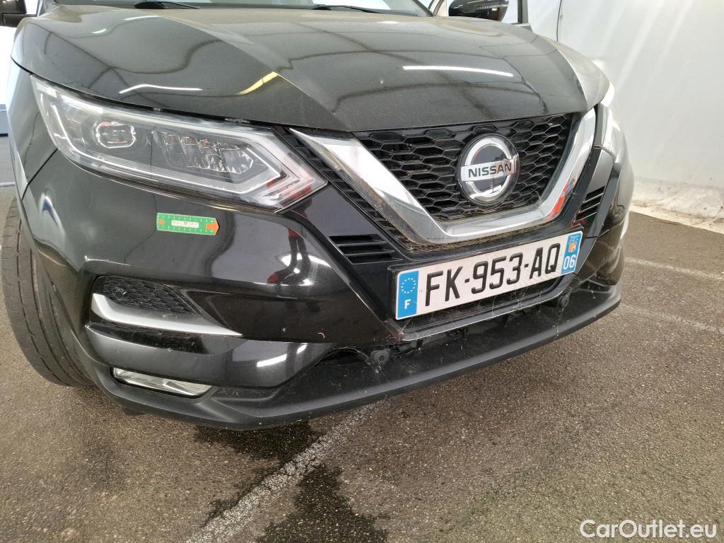  Nissan  Qashqai NISSAN  / 2017 / 5P / Crossover 1.3 DIG-T 160 DCT Tekna #68