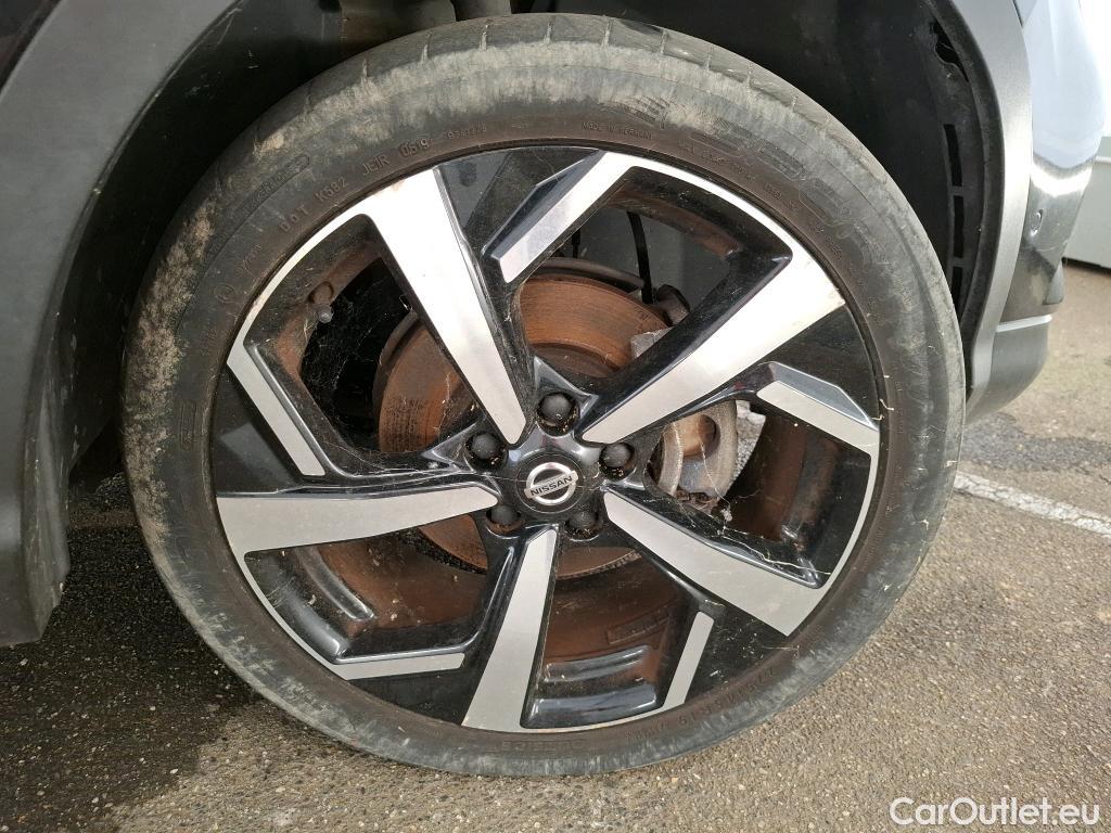  Nissan  Qashqai NISSAN  / 2017 / 5P / Crossover 1.3 DIG-T 160 DCT Tekna #22