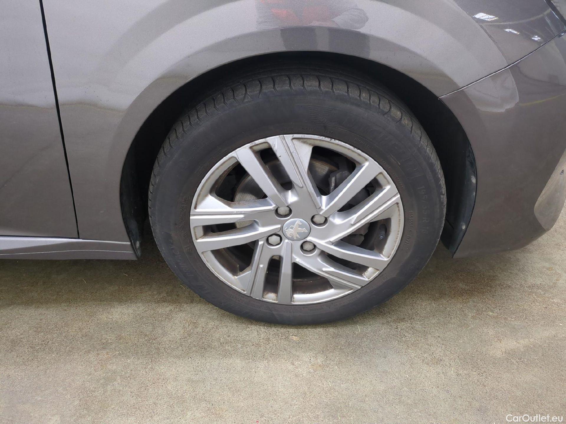  Peugeot  208  Active Business 1.2 PureTech 100CV BVM6 E6d #2