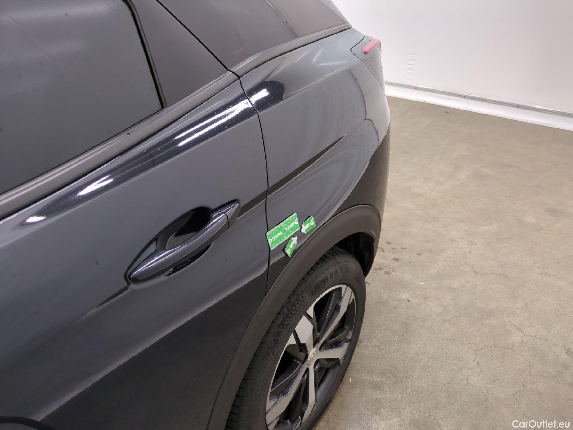  Peugeot  3008  Allure 1.2 PureTech 130CV BVA8 E6d #38