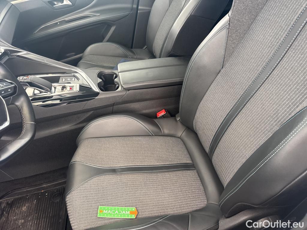  Peugeot  3008 PEUGEOT   2020  5P SUV 16 HYBRID 225 EEAT8 Allure Pack #42