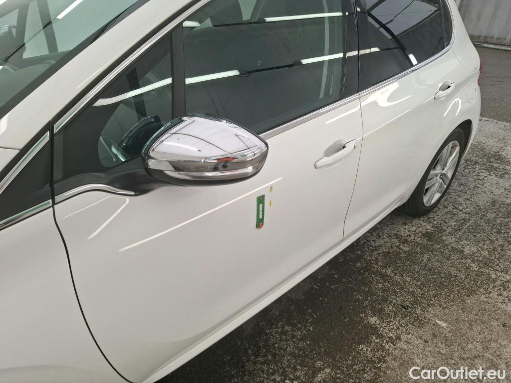  Peugeot  208  Allure Business 1.2 PureTech 110CV BVM6 E6dT #22