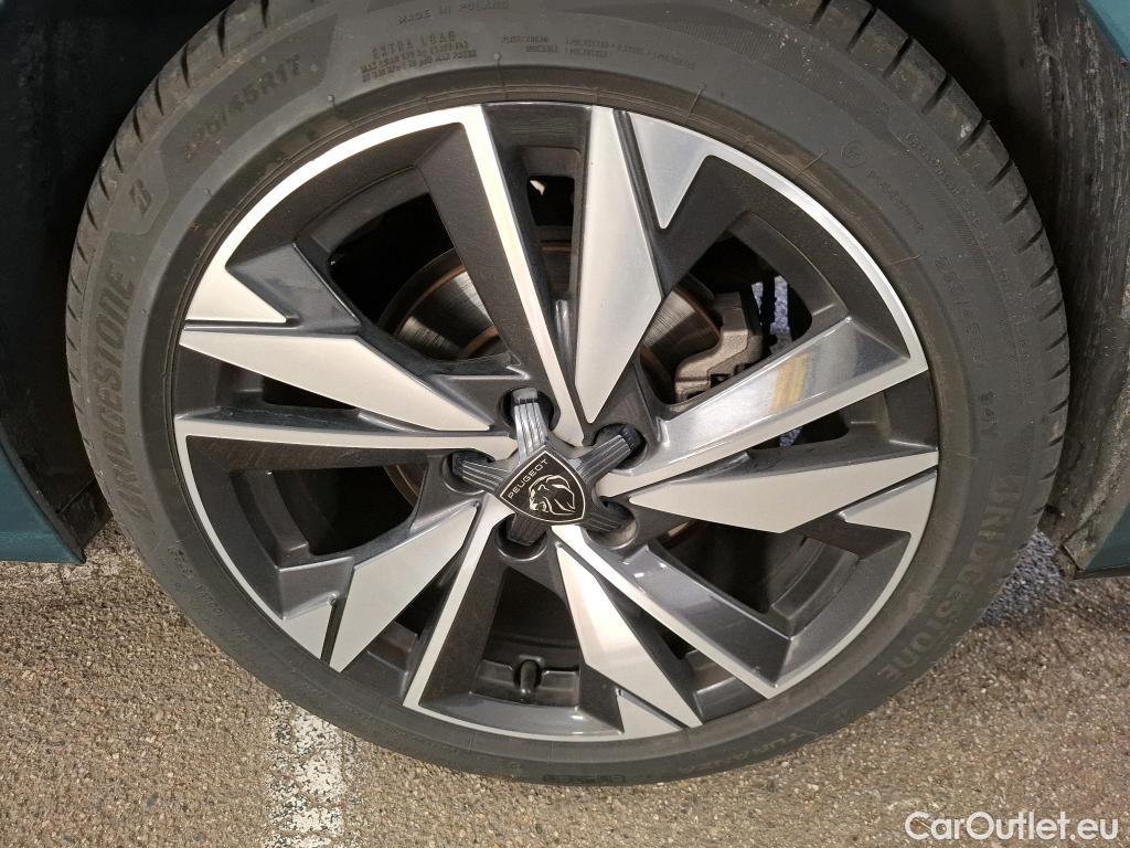  Peugeot  308 PEUGEOT  SW / 2021 / 5P / Break PureTech 130 S&S EAT 8 ALLURE #38