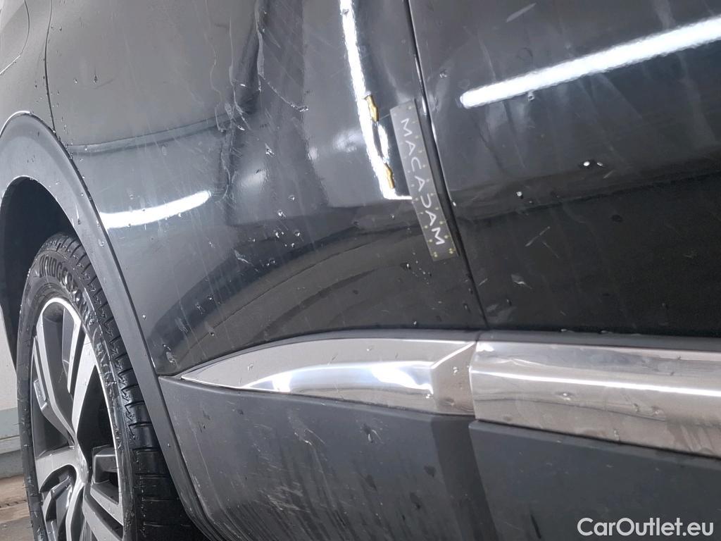  Peugeot  3008 PEUGEOT  / 2020 / 5P / SUV 1.6 HYBRID 225 E-EAT8 Allure Pack #34