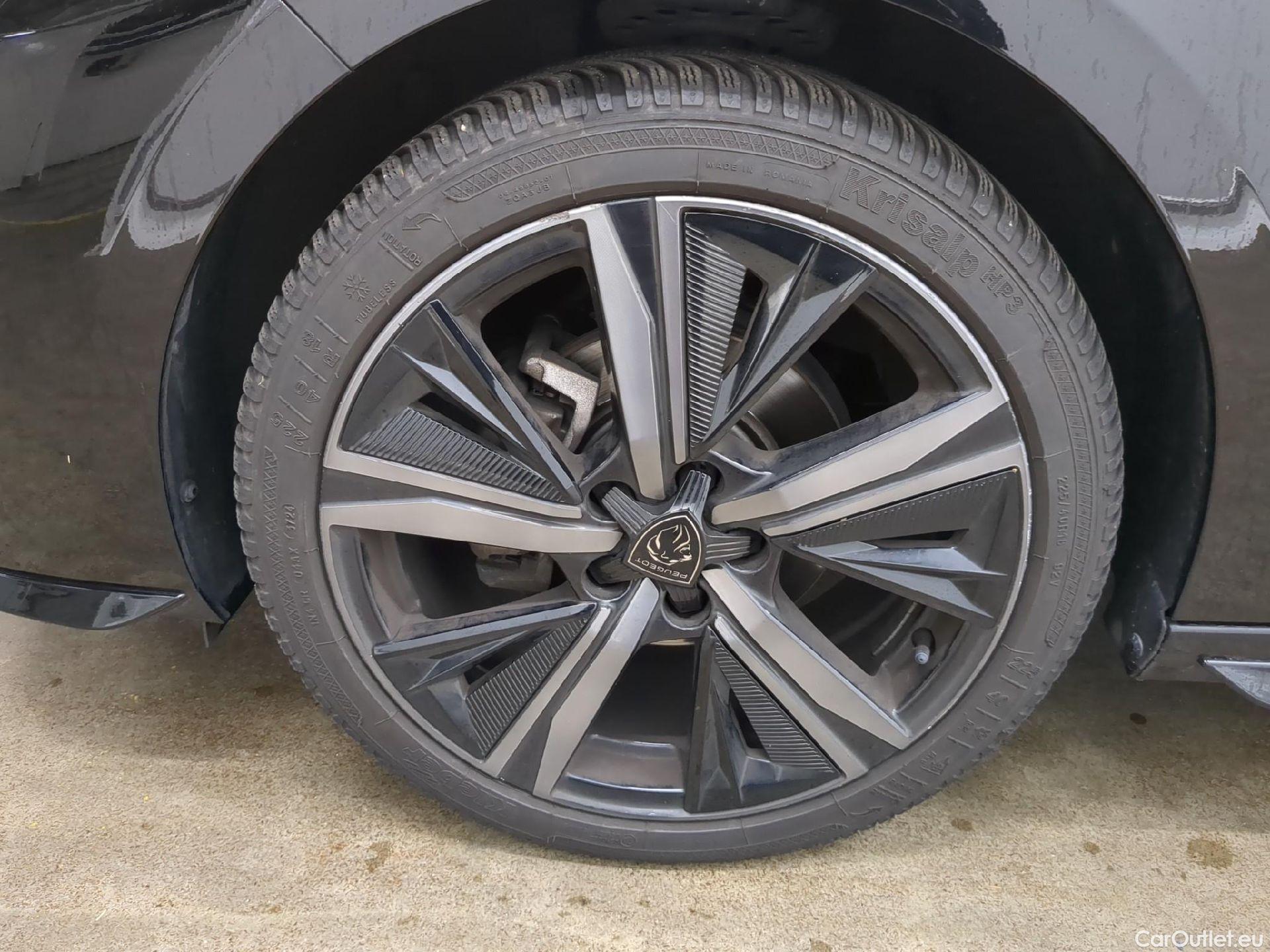  Peugeot  308  GT Pack 1.2 PureTech 130CV BVA8 E6d #7
