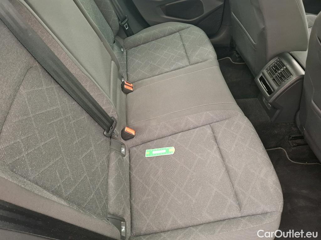  Volkswagen  Golf  VOLKSWAGEN / 2020 / 5P / Berline 2.0 TDI SCR 115 DSG7 Life Busi #10