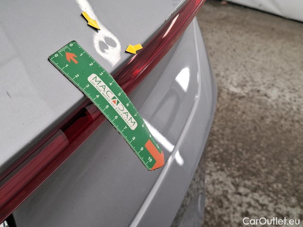 Seat  Leon  Business 2.0 TDI 115CV BVM6 E6d #10