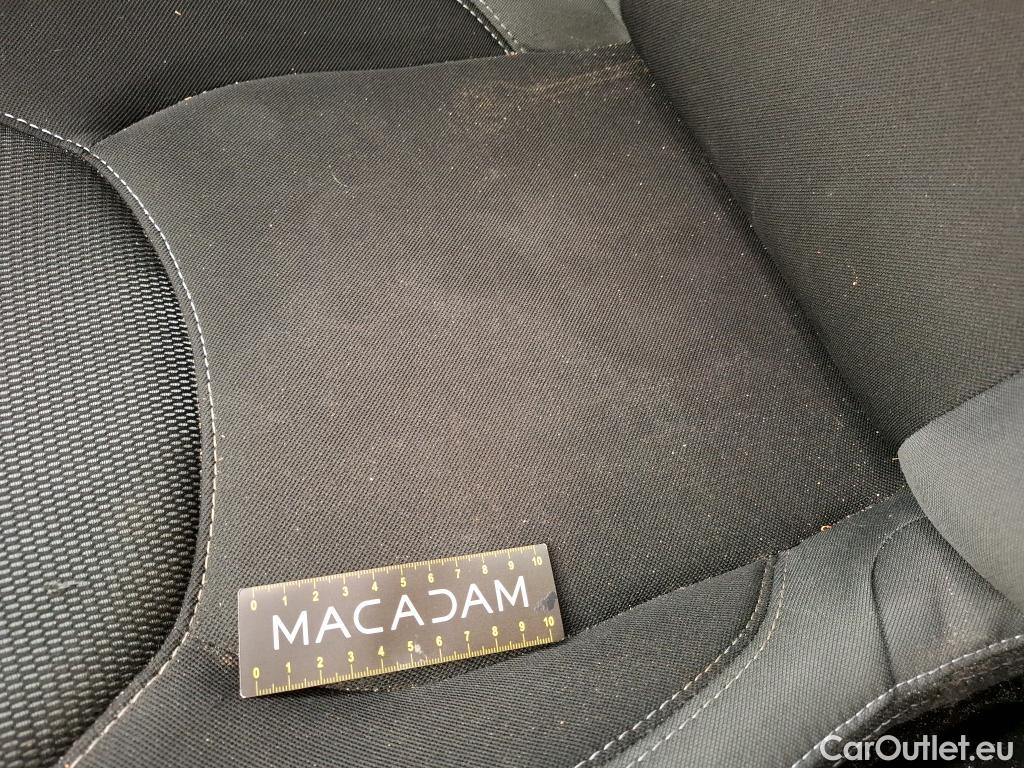  Renault  Clio  IV Air MediaNav 1.5 dCi 75CV BVM5 E6 #32
