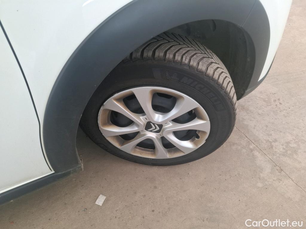  Citroen  C3  Société Feel 1.5 BlueHDI 100CV BVM6 E6d #5
