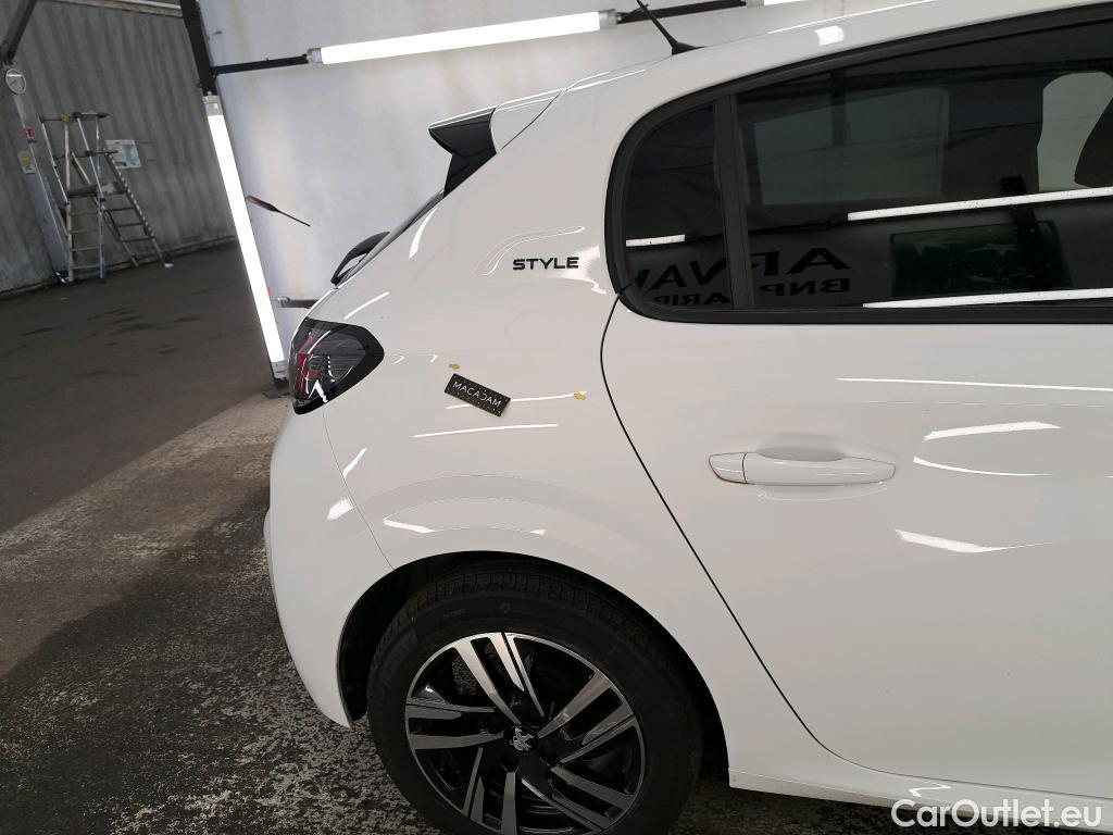  Peugeot  208  Style 1.2 PureTech 75CV BVM5 E6d #1