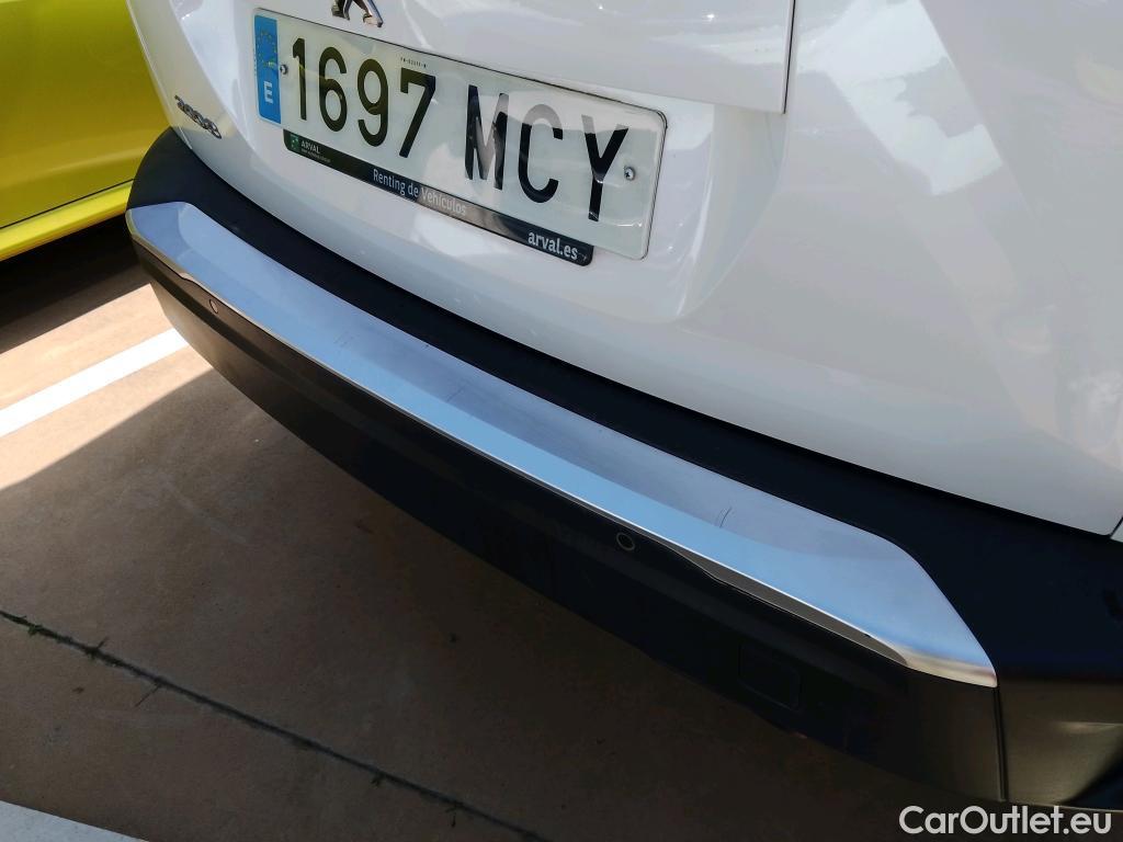  Peugeot  2008 PEUGEOT  / 2019 / 5P / todoterreno Active Pack Puretech 100 S&S 6 Vel. MAN #8