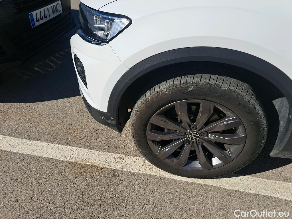  Volkswagen  T-ROC VOLKSWAGEN  / 2017 / 5P / todoterreno Sport 1.5 TSI 110kW (150CV) DSG #21
