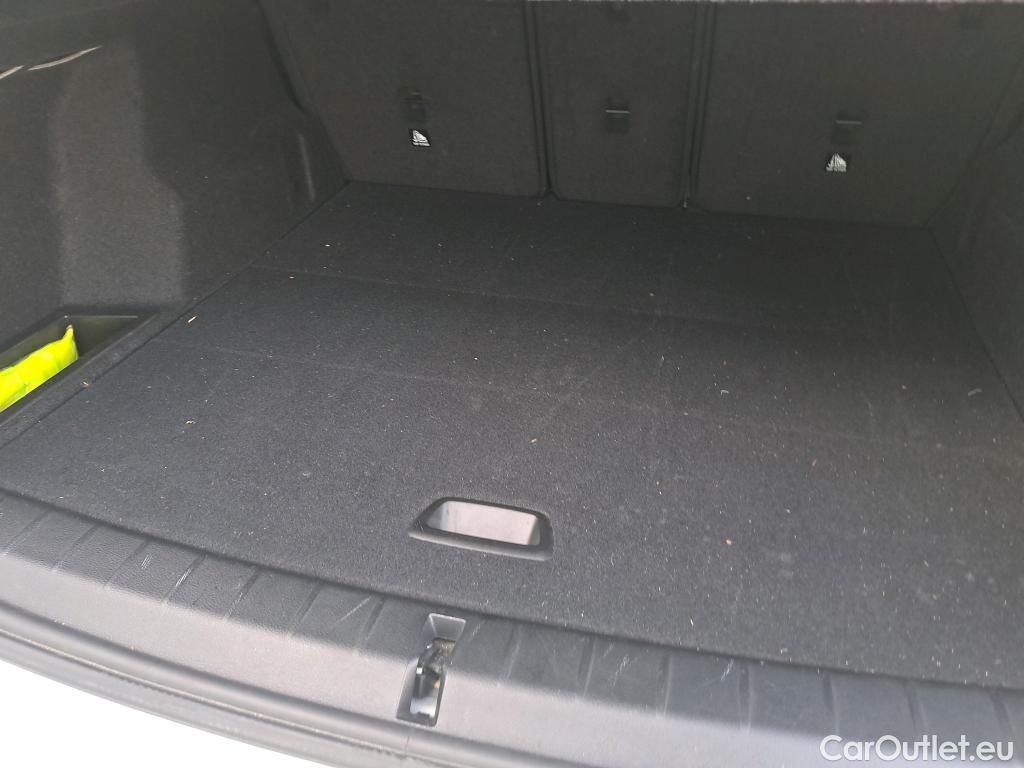  Bmw  X1 BMW  / 2019 / 5P / todoterreno sDrive16d Business #23