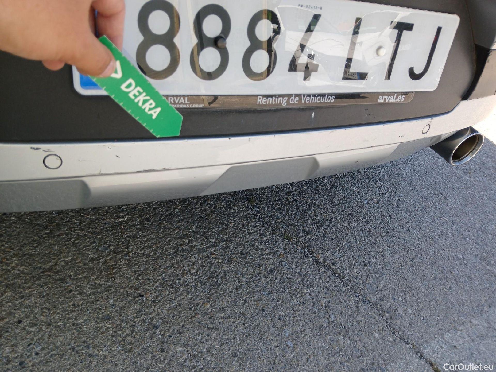  Bmw  X2 BMW  / 2017 / 5P / todoterreno sDrive18d #35